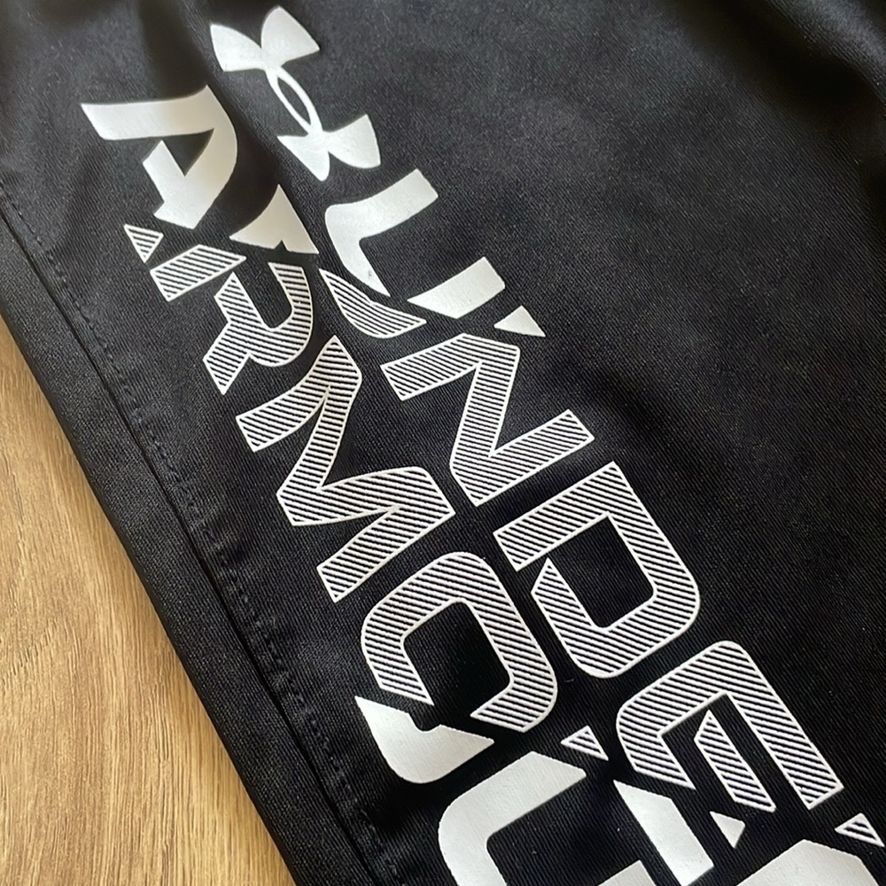Kids Nike Dri-FIT & Under Armour Shorts - Picture 10 of 16